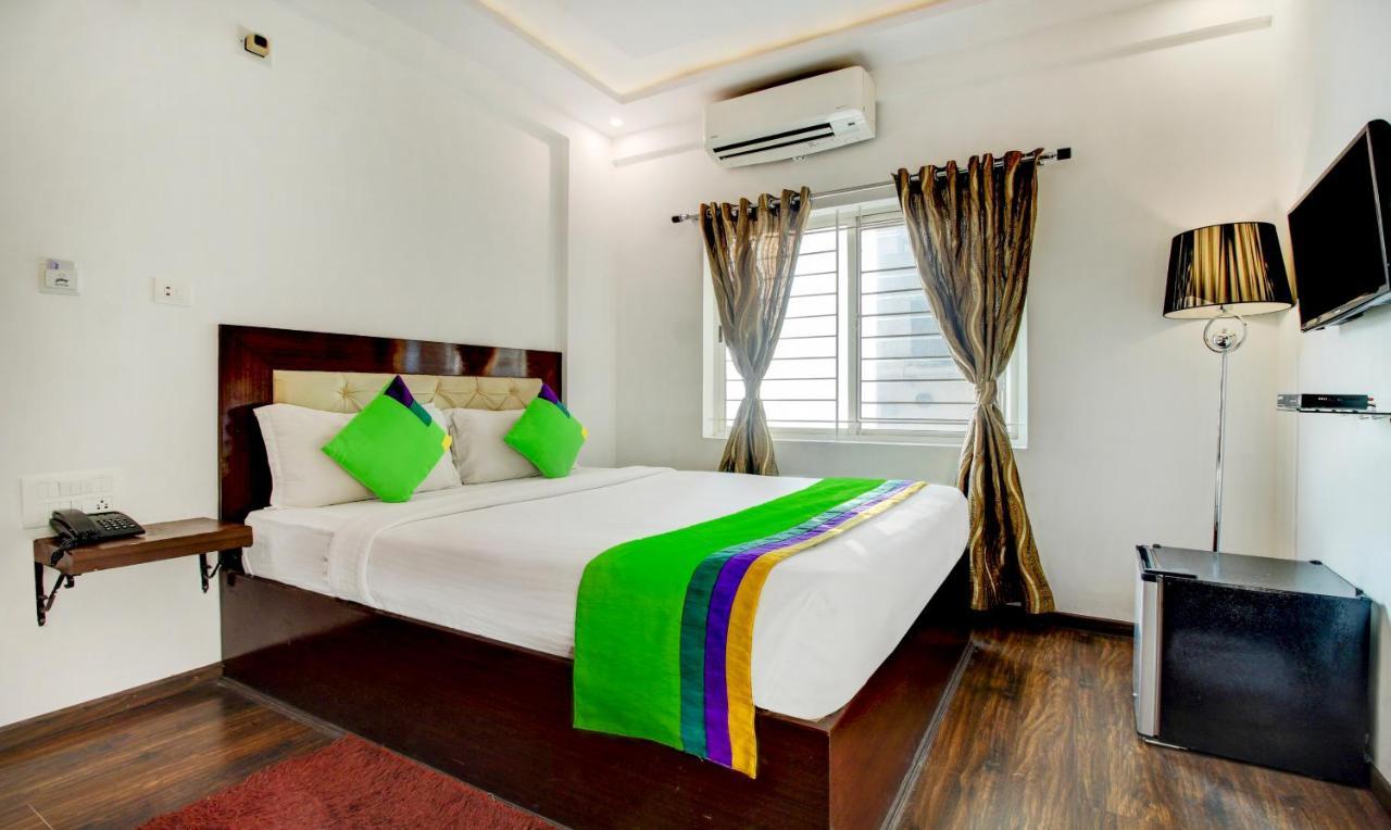 Treebo The Sai Leela Suites R T Nagar Bangalore Exterior photo